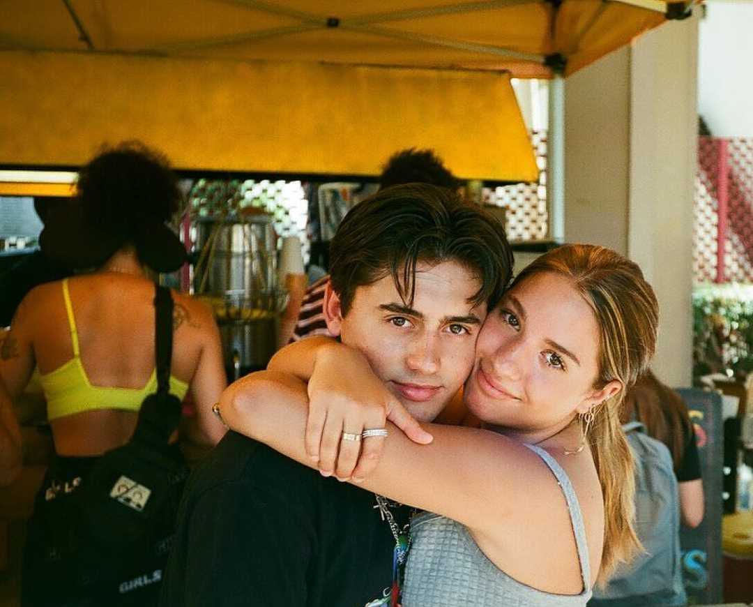 Mackenzie Ziegler's Instagram Live Stream with Boyfriend Isaak Presley from Septembert 18th 2019.