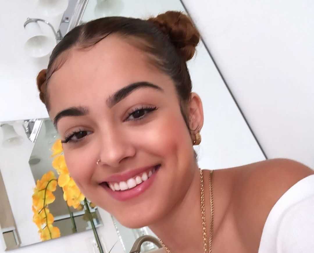 Malu Trevejo's Instagram Live Stream from October 29th 2019.