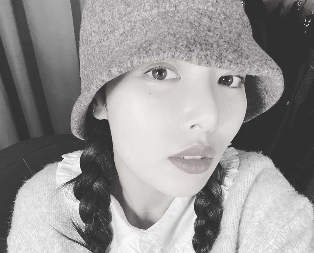 HyunA ( 현아 )'s Instagram Live Stream from November 13th 2019.