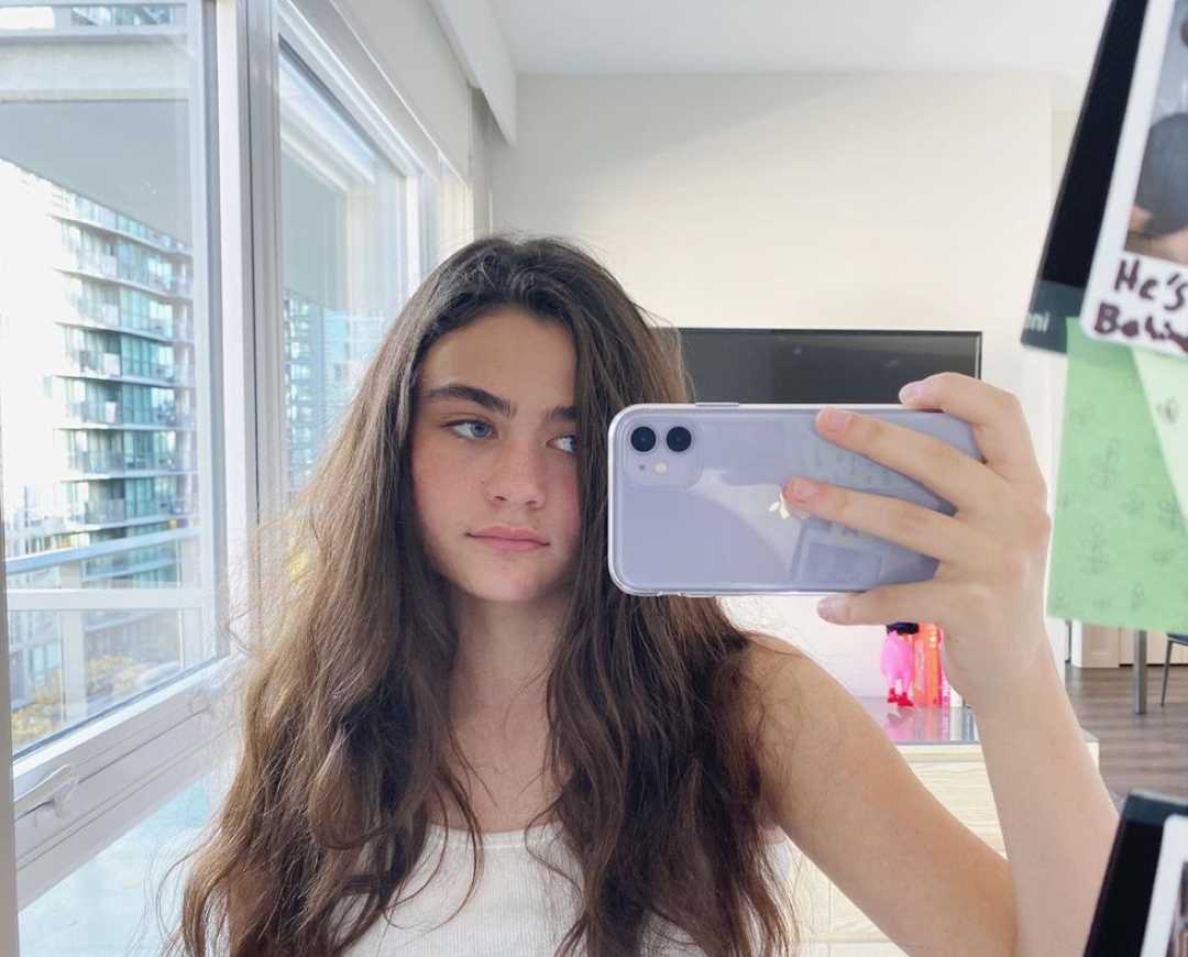 Lola Flanery | Instagram Live Stream | 16 November 2019 | IG LIVE's TV