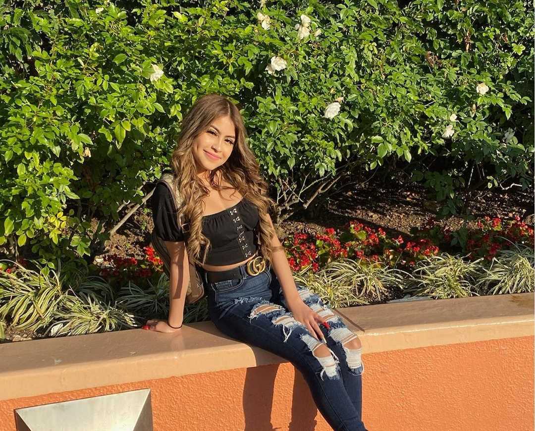Desiree Montoya | Instagram Live Stream | 23 December 2019