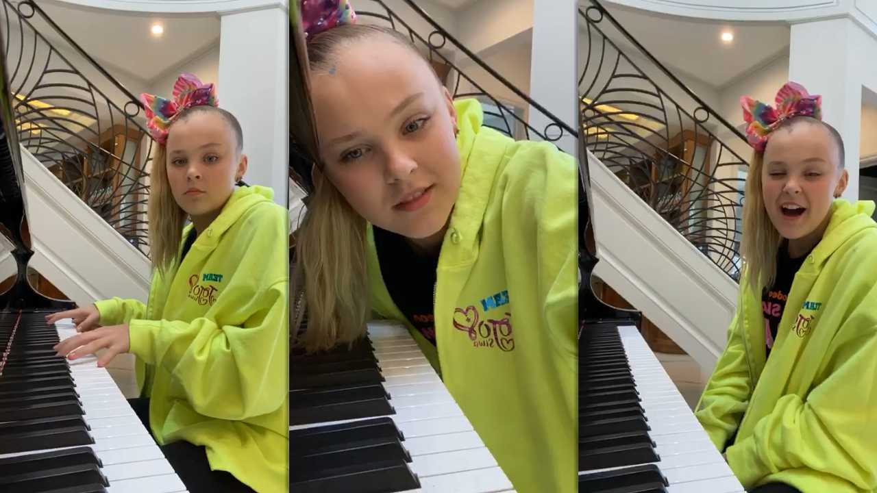 RAPPING AND PLAYING PIANO IS NEXT LEVEL HARD, Jojo Siwa