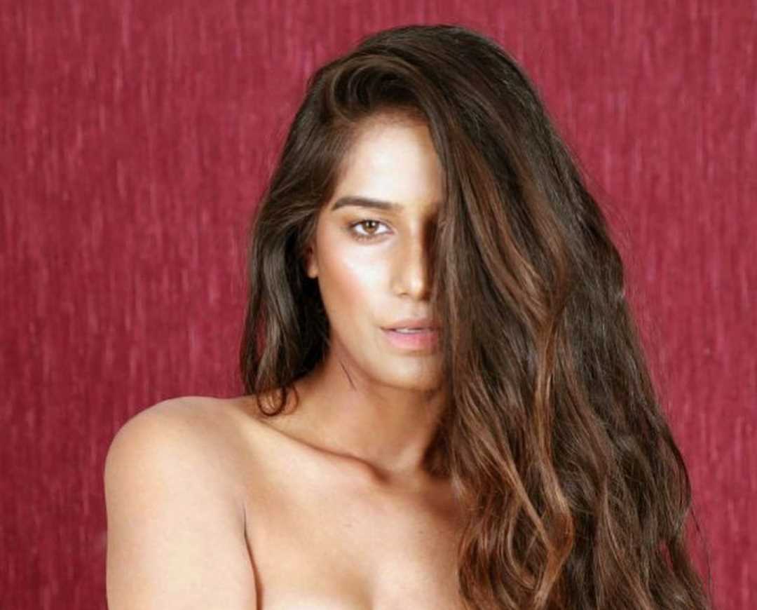 Poonam Pandey's Instagram Live Stream from February 15th 2020.