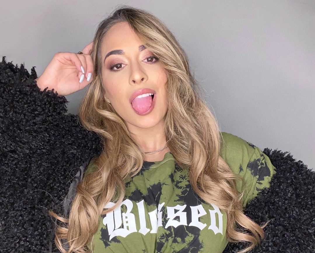 Leli Hernandez | Instagram Live Stream | 11 February 2020 | IG LIVE's TV