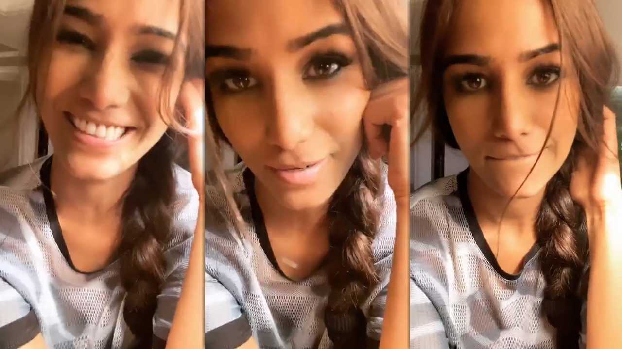 Poonam Pandey's Instagram Live Stream from March 22th 2020.