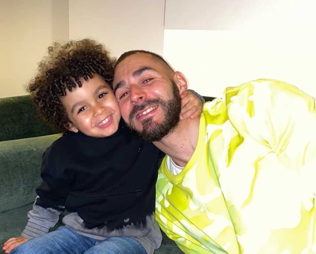 Karim Benzema's Instagram Live Stream from March 16th 2020.