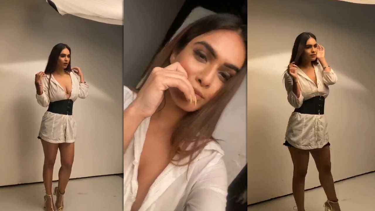 Neha Malik's Instagram Live Stream from March 18th 2020.