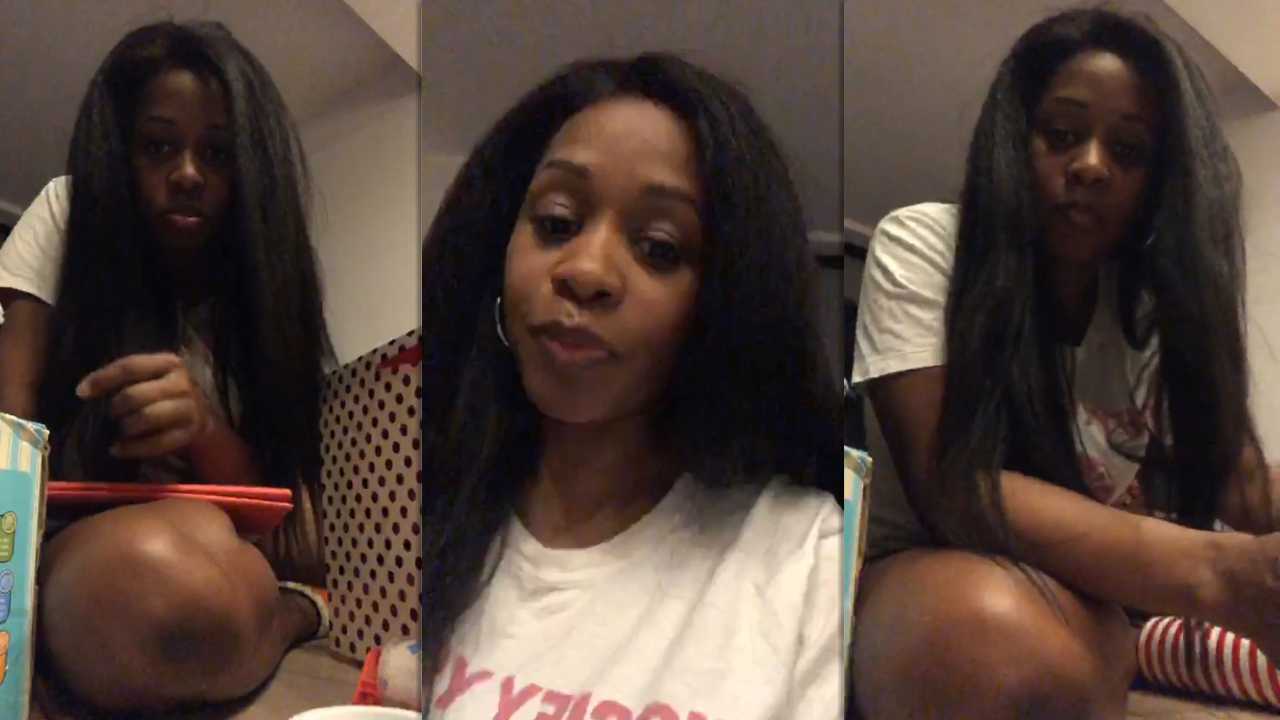 Remy Ma Shows Off New Blue Hair on Instagram - wide 3