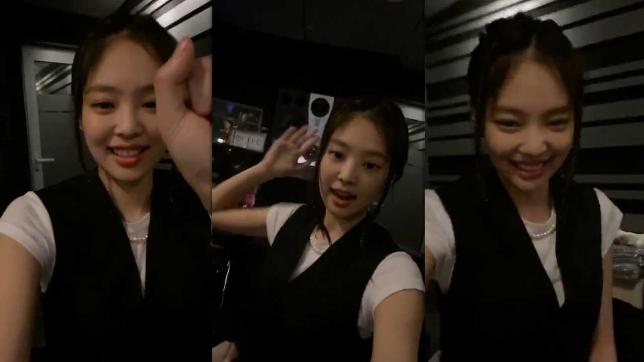 Jennie (BLACKPINK)'s Instagram Live Stream from May 1st 2020.
