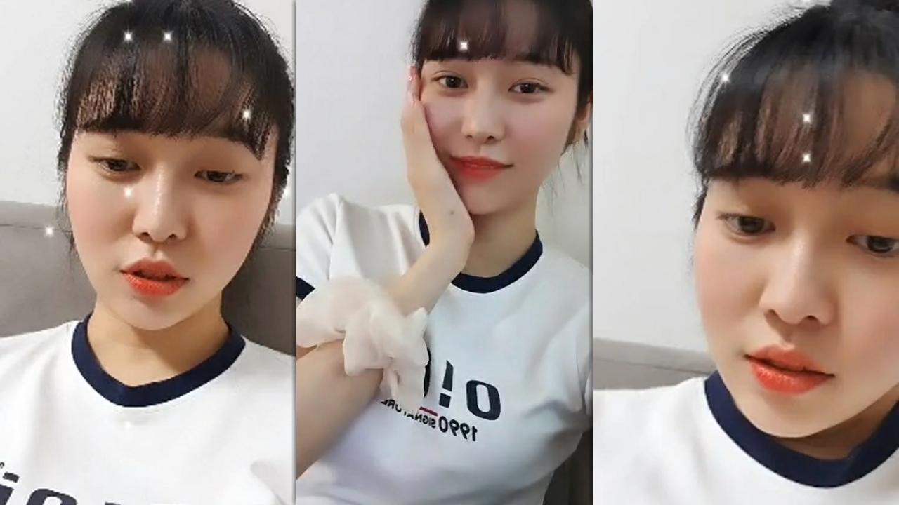 Jane (MOMOLAND)'s Instagram Live Stream from August 27th 2020.