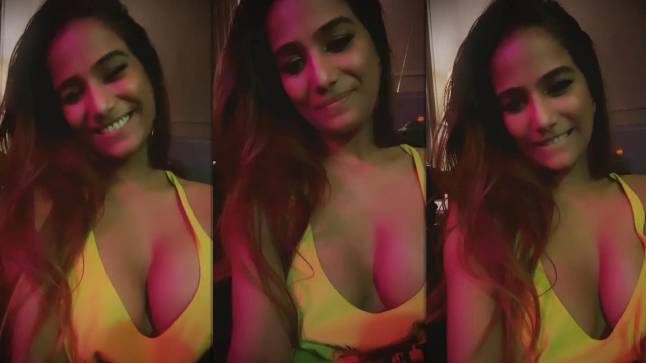 Poonam Pandey's Instagram Live Stream from May 23th 2021.