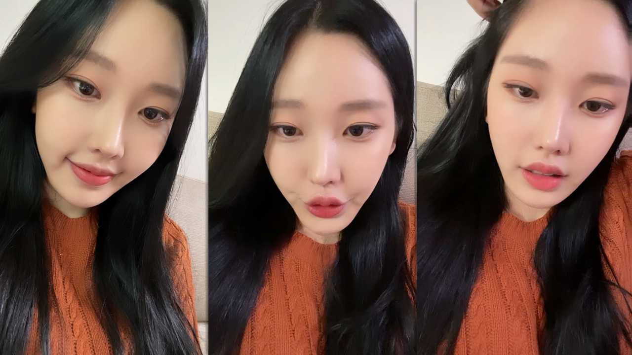 Nayun (MOMOLAND)'s Instagram Live Stream from October 21th 2021.