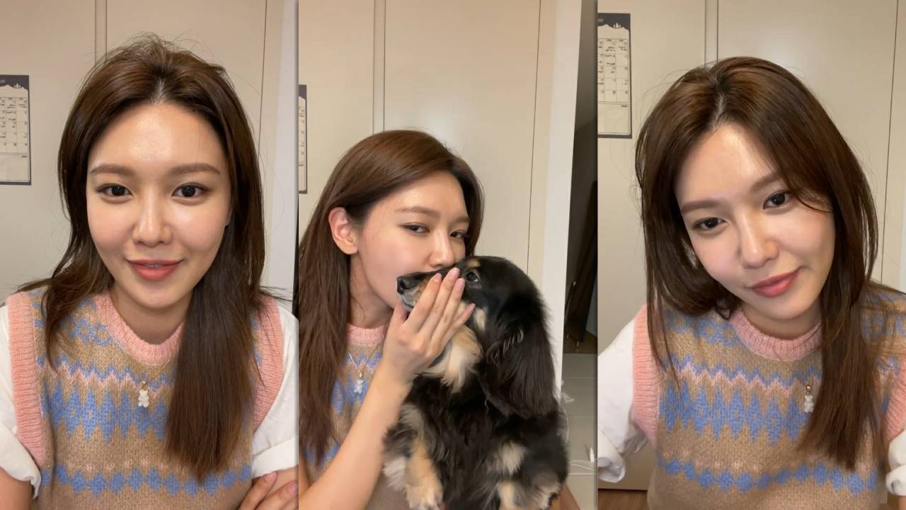 Choi Soo-young (최수영)'s Instagram Live Stream from November 5th 2021.