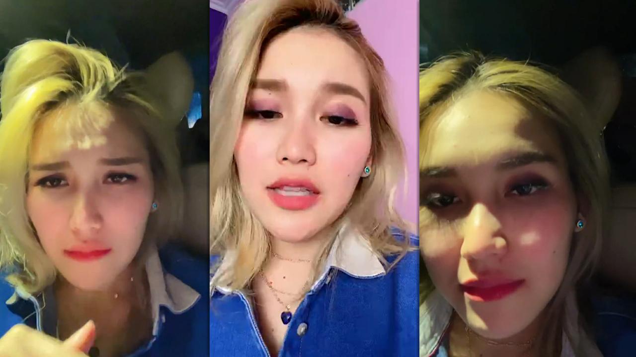 Ayu Ting Ting's Instagram Live Stream from December 23th 2021.